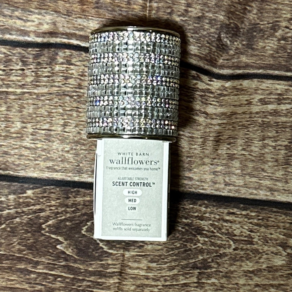 White Barn Wallflowers‎ Scent Control Iridescent Rhinestone Bling Plug In New